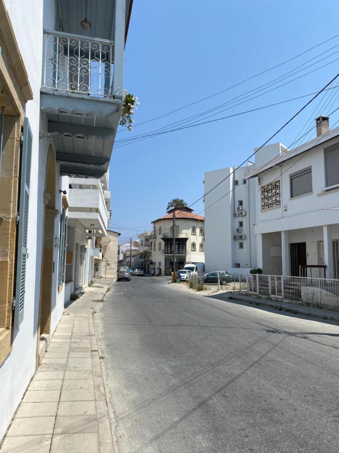 Past Or Trail Hostel Larnaca Exterior photo